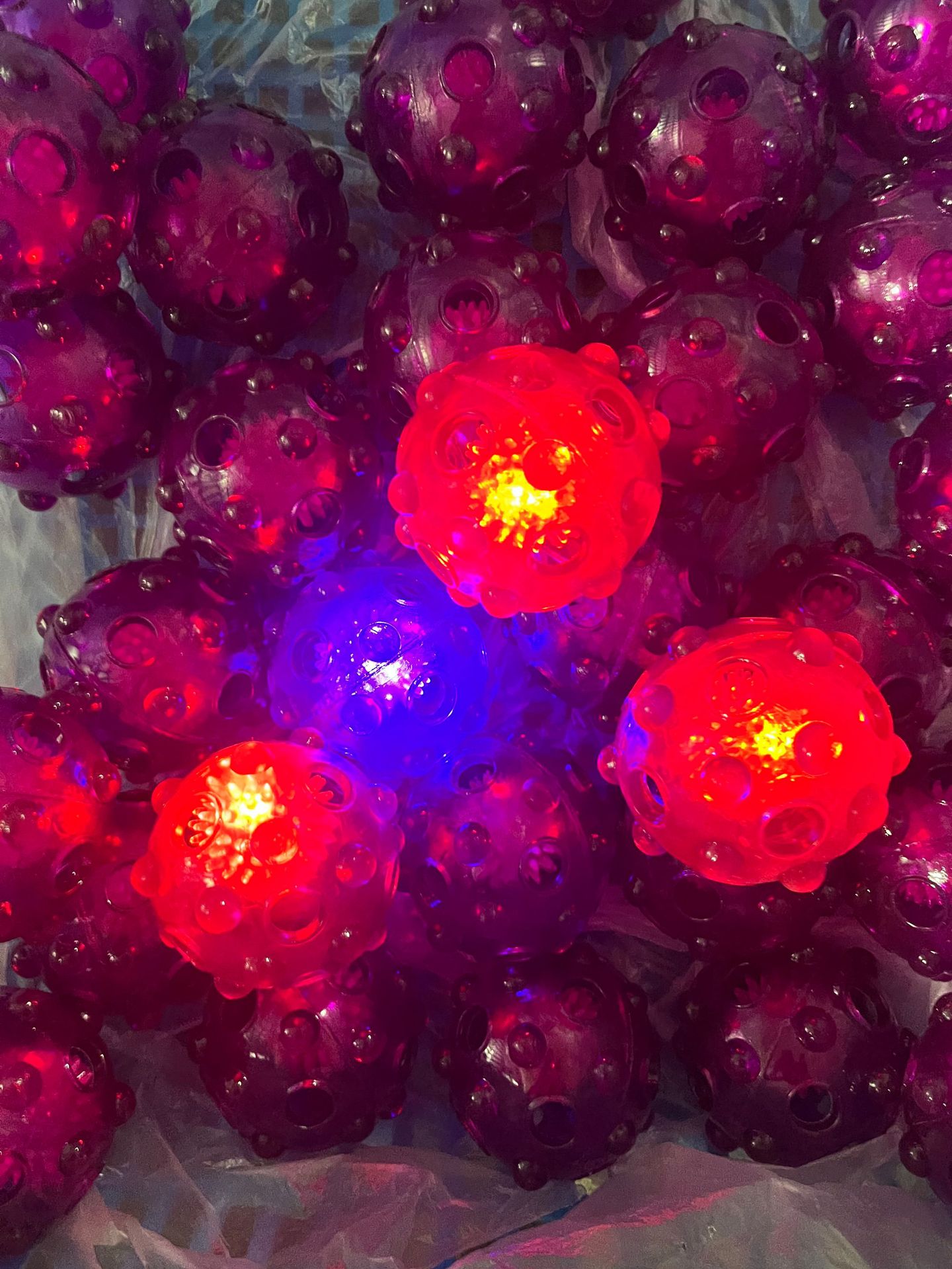 Трансграничный : Звуковая и светящаяся игрушка для